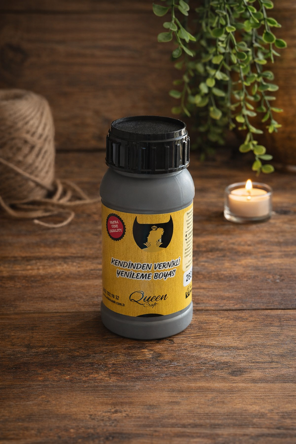 QUEEN CRAFT KENDİNDEN VERNİKLİ BOYA 260 ML-SİYAH