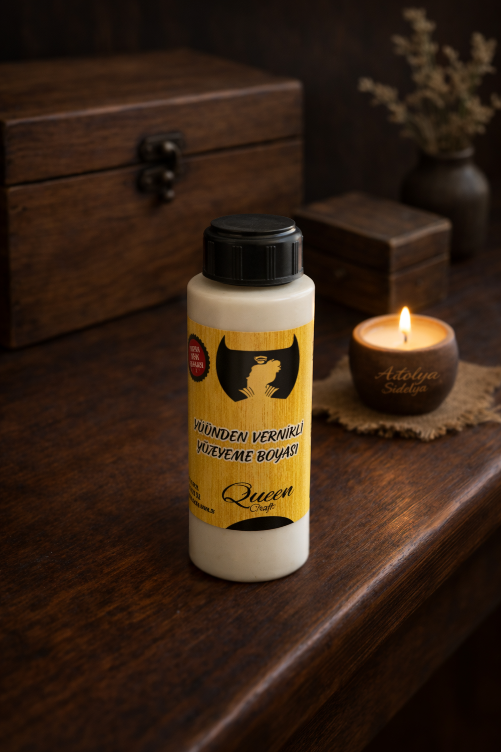 QUEEN CRAFT KENDİNDEN VERNİKLİ BOYA 260 ML-ALAÇATI