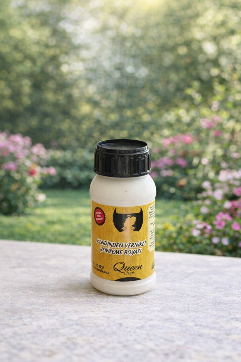 QUEEN CRAFT KENDİNDEN VERNİKLİ BOYA 260 ML-BEYAZ