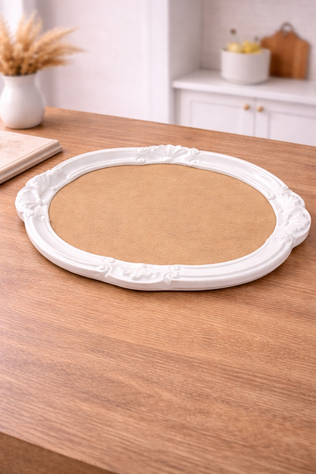 Polyester kenarlı tepsi 